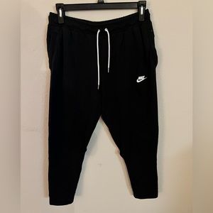 NIKE Men’s Sweatpants